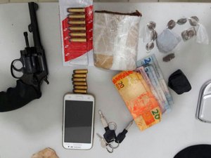 Polícia prende três por tráfico de drogas e um acusado de latrocínio