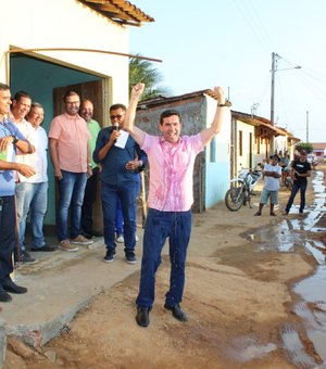 Craíbas inaugura 1ª etapa do Sistema de Abastecimento de Água Potável