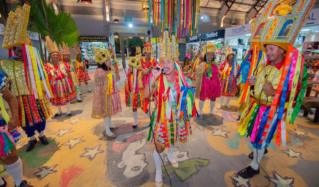 Projeto celebra o Dia do Folclore no Mercado das Artes 31