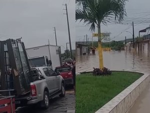 Com rodovia inundada, motoristas fazem fila sem conseguir passar em São Luís do Quitunde
