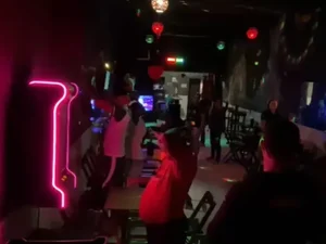 Proprietário de bar é preso por exploração sexual de adolescente, em Maceió