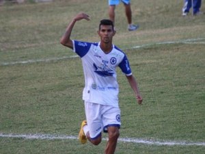 Atacante Augusto, que estava nos planos do CSA, vai para o Campinense