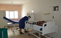 Paciente com Covid-19 agride servidores de hospital 