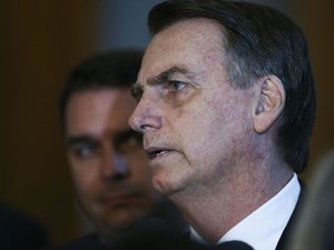 'Tem nossa confiança', diz Bolsonaro sobre ministra que beneficiou JBS