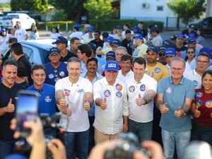 Renan Filho abre campanha em Arapiraca: 'É hora de um novo salto para o futuro'