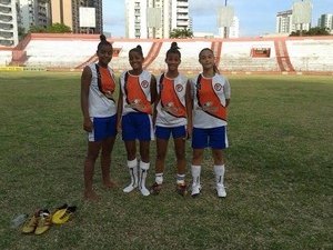 Meia-atacante Ingryd, do União Desportiva, é convocada para a Seleção