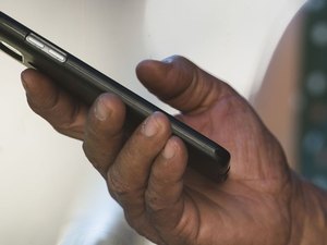 Celular irregular será bloqueado em dez estados a partir deste sábado (8)