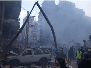 Guerra com Israel faz sírios refugiados no Líbano voltarem para Síria