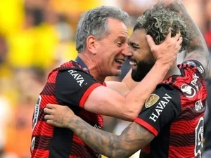 Presidente do Flamengo, Landim abre o jogo sobre renovação de Gabigol: ‘Ele que decide’