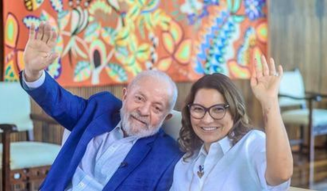 Lula volta a despachar do Planalto depois de se recuperar de cirurgias