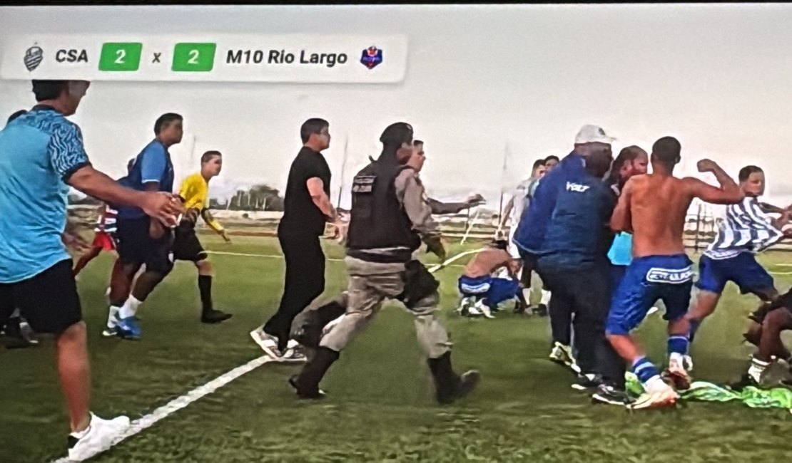 Confusão marca fim de jogo entre CSA e M10 Rio Largo na semifinal do Alagoano Sub-17