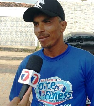Mototaxista arapiraquense faz apelo para conhecer o pai que mora em São Paulo