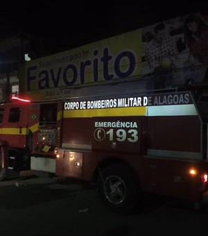 Supermercado é atingindo por incêndio de grande proporção em Joaquim Gomes