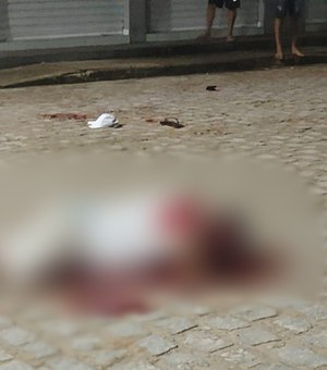 Briga no meio da rua deixa dois homens esfaqueados no município de Porto Calvo