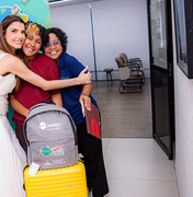 Marina JHC celebra embarque de 100 estudantes para intercâmbio em Londres