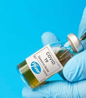 Pfizer e BioNTech anunciam eficácia de 100% da vacina contra a Covid-19 em adolescentes
