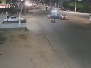 Motociclista fica ferido após motorista fazer conversão irregular em avenida de Delmiro Gouveia