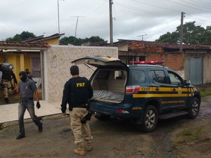 Operação contra roubo de cargas tem um morto e dois presos em Messias