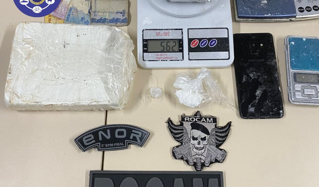 Denúncia anônima resulta em apreensão de 1200g de cocaína em Arapiraca