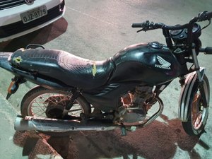Jovem é detido com moto roubada em Maragogi