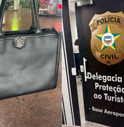 Turista recupera mochila levada por engano em aeroporto de Maceió