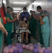 [Video] Santa Mônica realiza primeira alta da UTI Materna de paciente com Covid-19