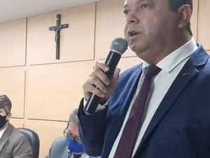 Prefeitura atende indicação de Márcio Canaã e reforma Portais de acesso à Arapiraca