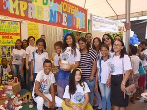 Prefeitura de Maragogi promove Feira do Aluno Empreendedor