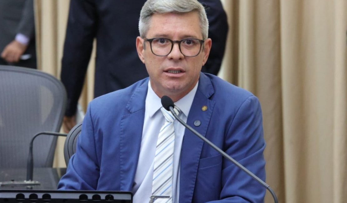 Cabo Bebeto critica má gestão de recursos públicos em Alagoas