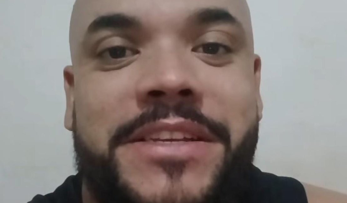 Ex-vendedor da Casas Bahia publica vídeo criticando o deputado estadual Ronaldo Medeiros