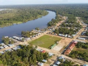 Povoado indígena do Peru ameaça se anexar ao Brasil