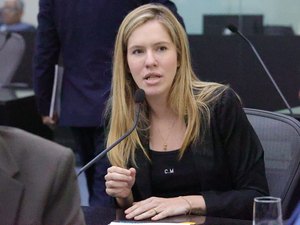 Equoterapia: Cibele Moura cobra renovação de contrato e alerta para impactos negativos