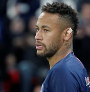 Neymar treina normalmente e deve enfrentar o Strasbourg neste sábado
