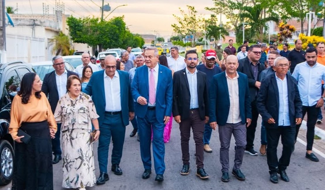 Título de  Cidadão Honorário a Ronaldo Lessa pode esconder traições políticas em Poço das Trincheiras