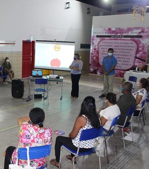 Jovens, Adultos e Idosos da Escola Luísa Oliveira, no Ouro Preto, retomam aulas presenciais