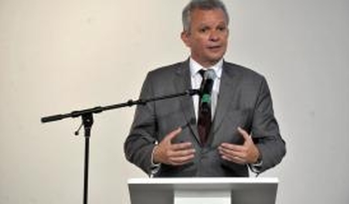 Ministro confirma cronograma de desligamento da TV analógica