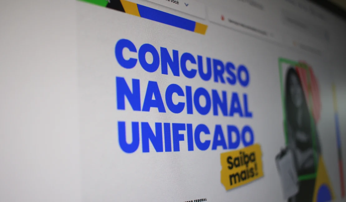 CNU 2025: inscrições para 3.652 vagas com salários de até R$ 16 mil encerram hoje