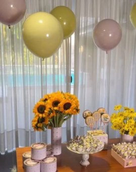 Ludmilla e Brunna celebram 1º mesversário de Zuri; veja como foi