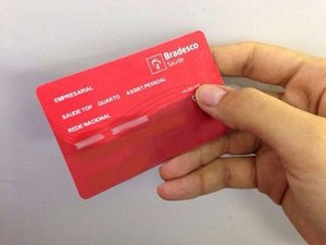 Bradesco Saúde é condenado a pagar R$ 30 mil a idoso