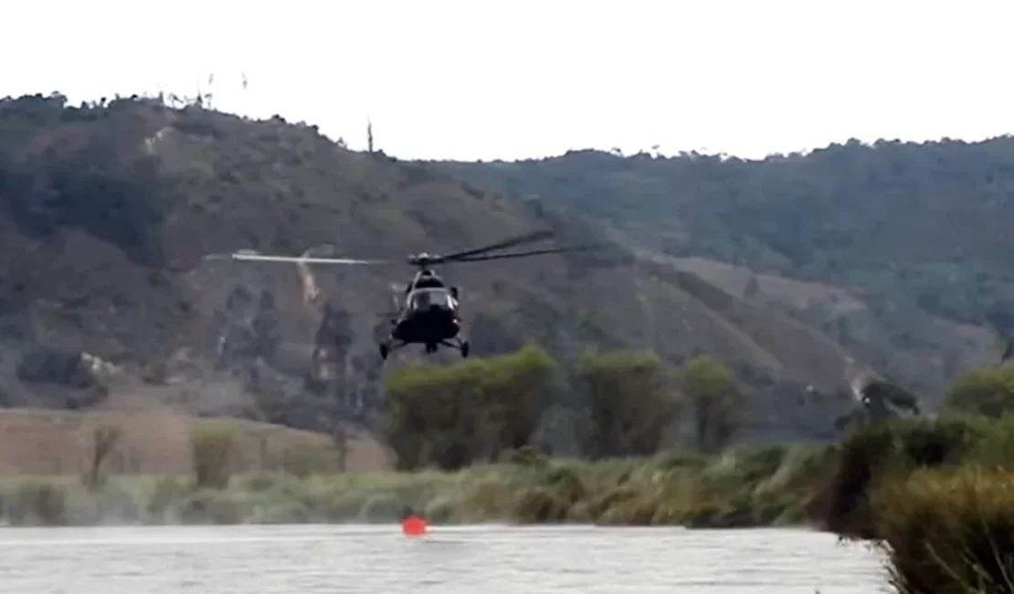 Helicóptero militar cai no Peru e deixa 15 mortos