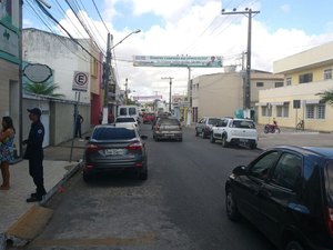 Curto-circuito provoca princípio de incêndio em clínica no Agreste