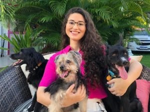 Teca Nelma é a primeira em Alagoas a assinar pacto pelos animais