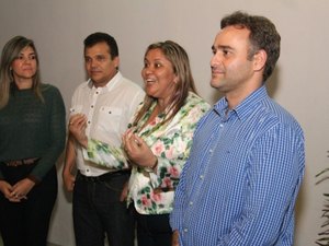 Pré-candidatos a prefeito e a vice elogiam iniciativas de Ana Valéria