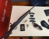 Dupla é presa com com rifle e revólver dentro do carro no município de Craíbas