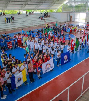 Jogos Estudantis de Penedo agitam alunos de onde escolas da rede municipal