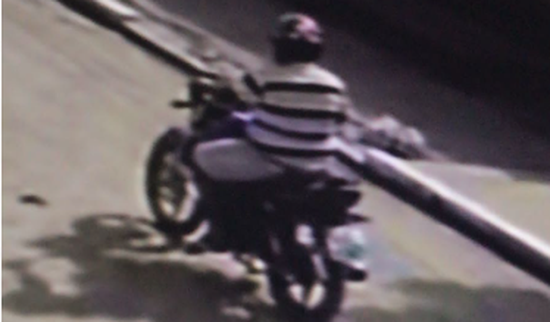 Condutor de moto é suspeito de invadir residências para furtar celulares em Arapiraca