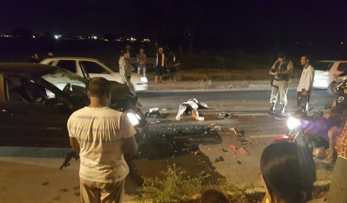 Acidente entre carro e motocicleta deixa uma pessoa morta na parte alta da capital