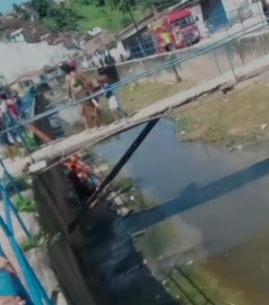 Mulher fica ferida após cair em riacho no Vale do Reginaldo, em Maceió