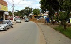 Avenida Maceió recebe obras de revitalização do canteiro central