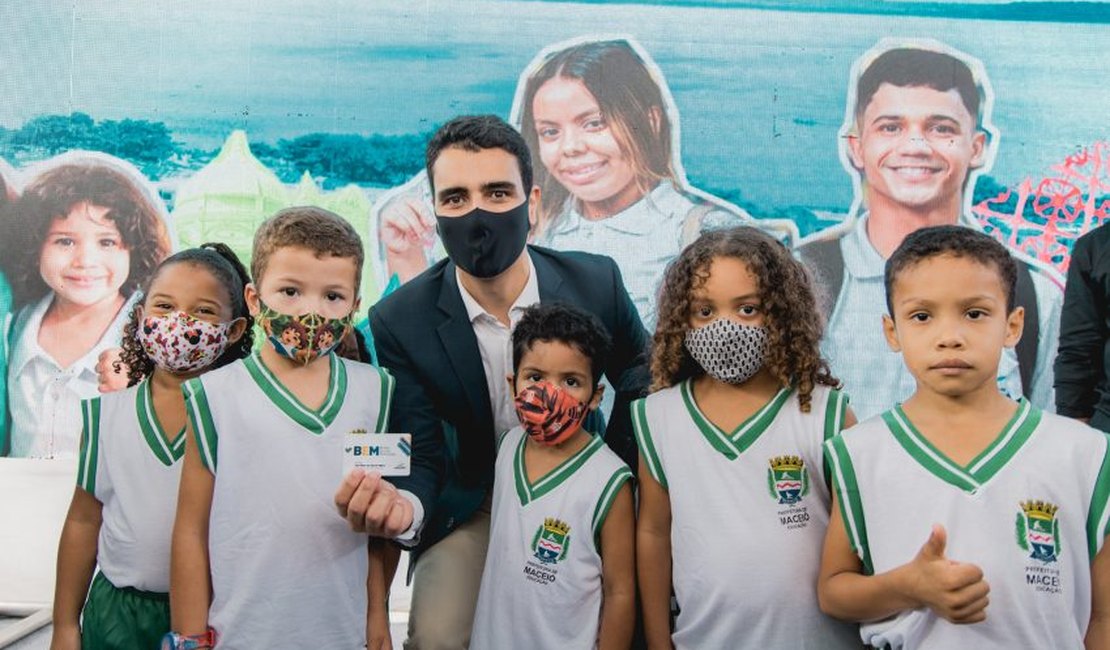 JHC anuncia pagamento do Bolsa Escola Municipal durante recesso escolar